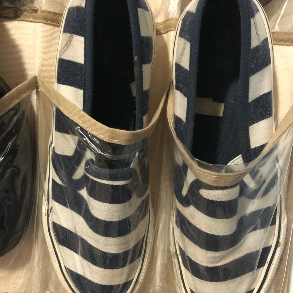 Target women’s canvas shoes